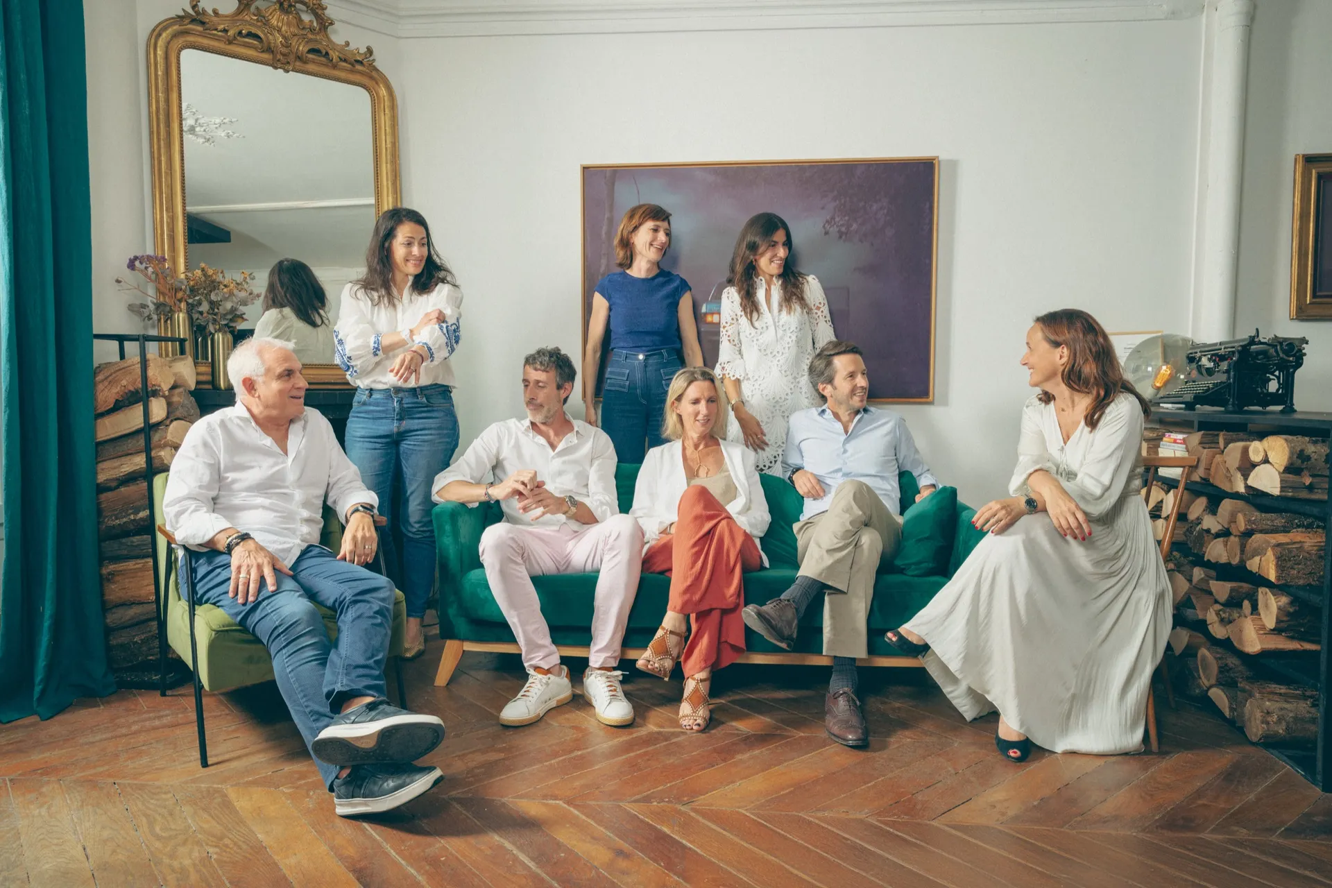 L'équipe des Pointures réunie dans un salon parisien.