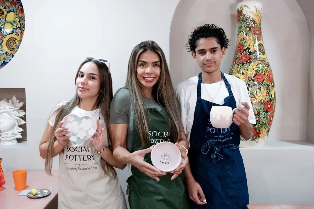 Daytime Pottery Painting — photo 4