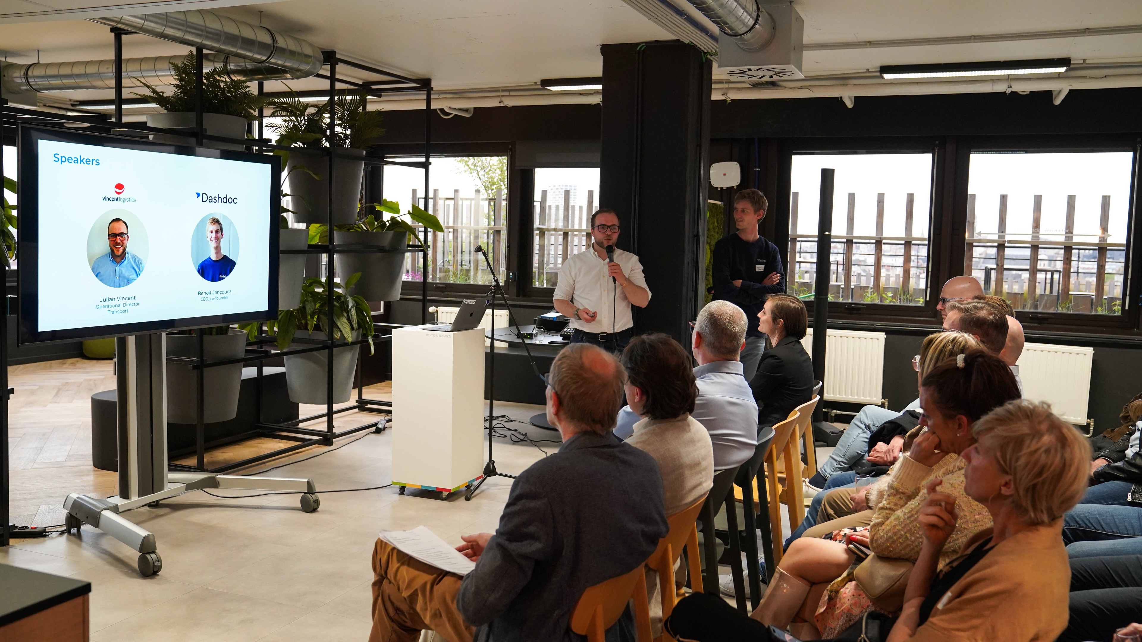 Le TMS transport Dashdoc, adopté par Vincent Logistics