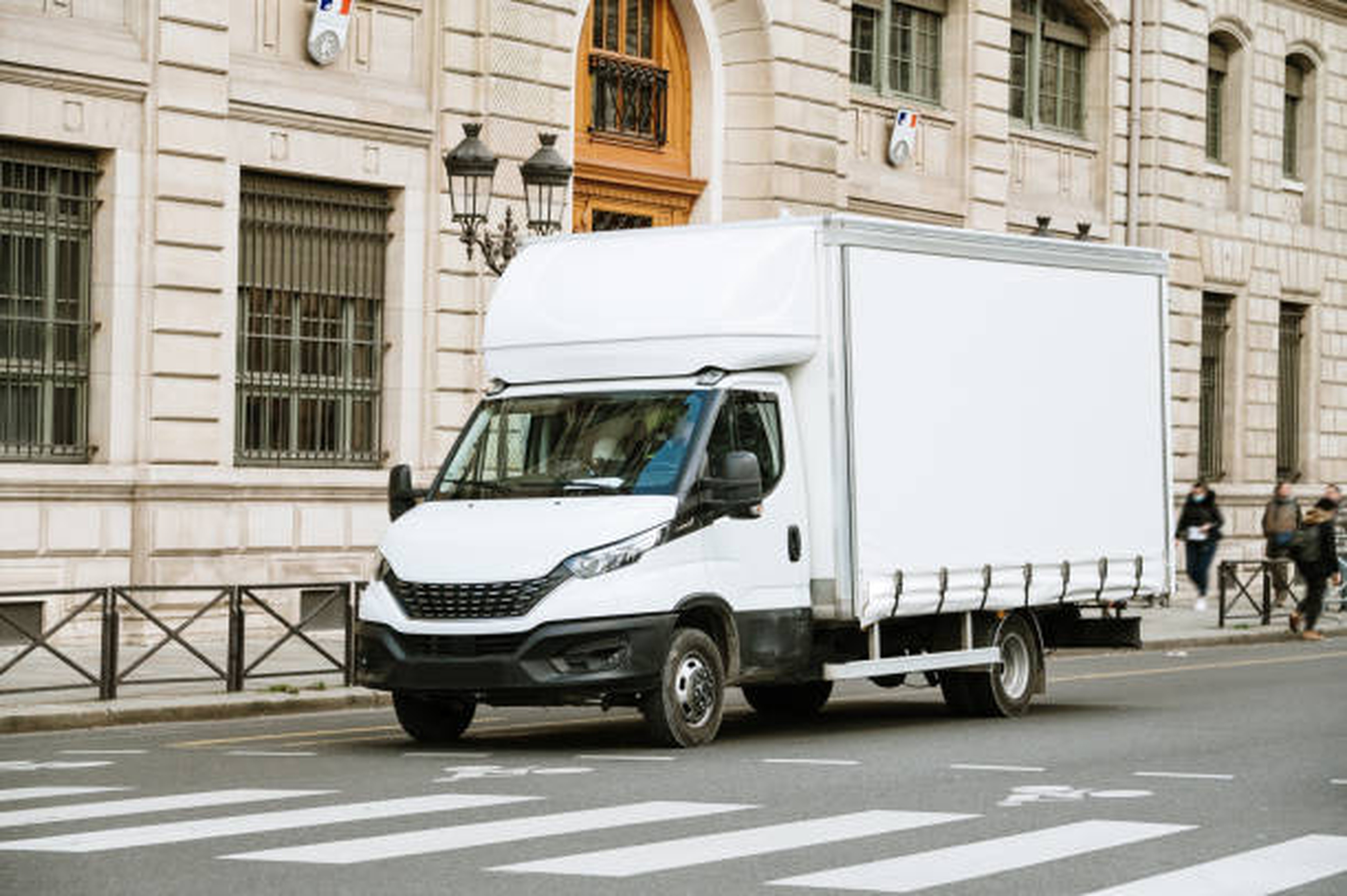 Camion roulant à Paris