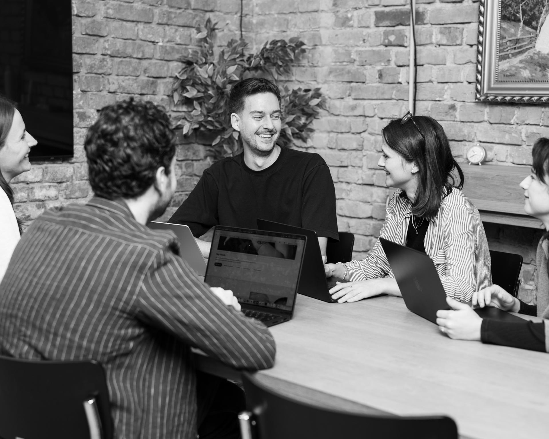 Marketing & Growth