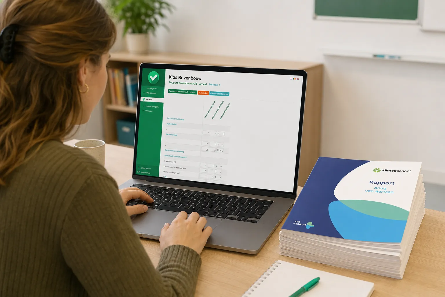 Leerkracht werkt in Easyrapport aan het digitale schoolrapport