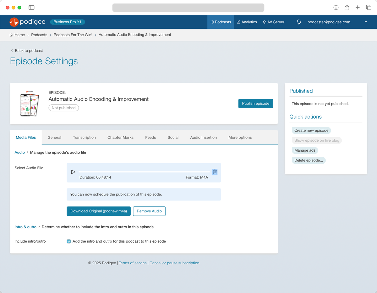 Podigee episode settings with audio file, transcription, chapter marks and publish button