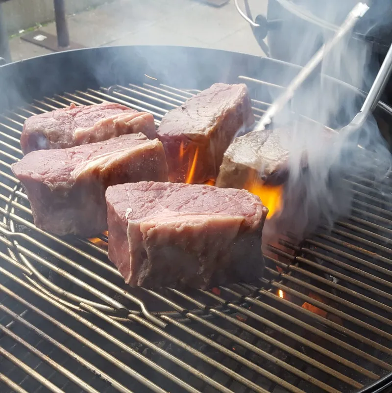 Fleisch auf dem Smoker