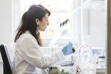 Enabling the development and commercialisation of high-performance nucleic acid products through tailored oligonucleotide synthesis and advanced nucleic acid chemistry expertise.