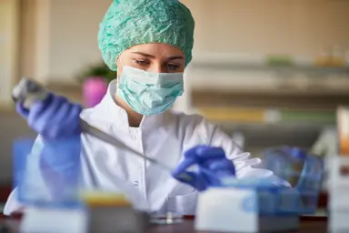Comparing molecular technologies for amplification, detection and genomic analysis.