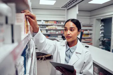 Laboratory specialist supporting drug development and manufacturing scale-up workflows.