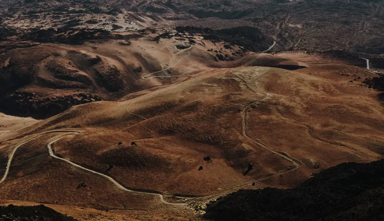 Autonomous aerial payload delivery