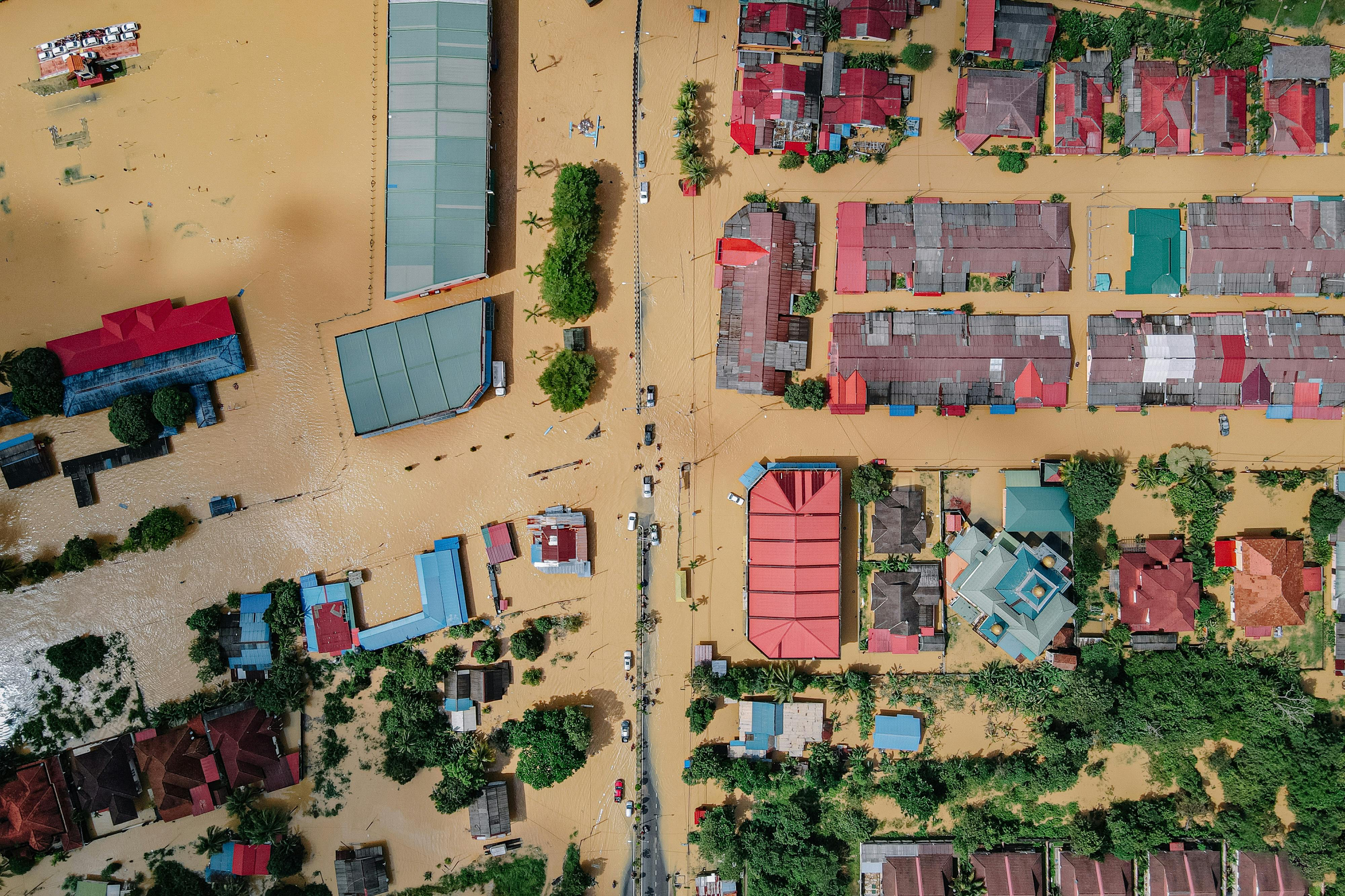 Environmental disaster response
