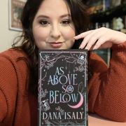 Dana Isaly headshot