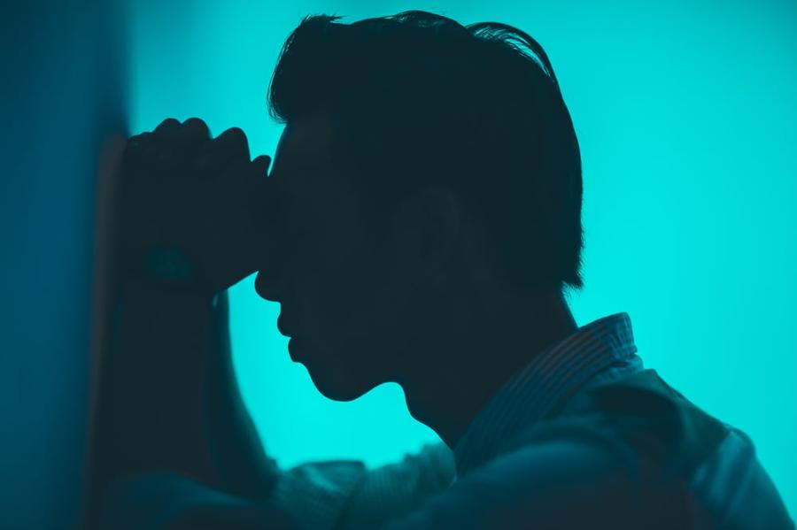 how to describe pain in your writing