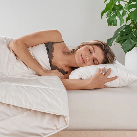 alllnatura-Kopfkissen für Seitenschläfer unterstützen Ihren Nacken auch in der Seitenlage ergonomisch korrekt