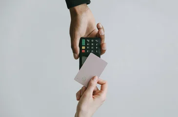 Einkaufen und bezahlen bei allnatura