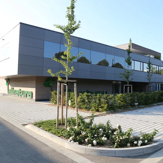 Bâtiment de l'entreprise allnatura vu de l'extérieur