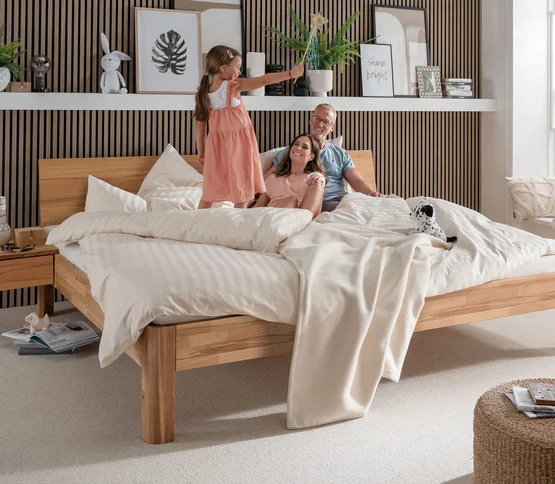 Familienbett Migla aus hochwertigem Massivholz