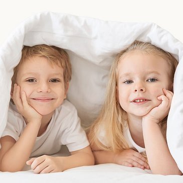 Kissen im Kinderbett - worauf achten?