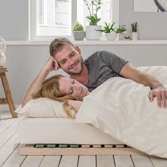 Plus de compromis dans le lit double : le matelas 2 personnes allnatura à hauteur confortable