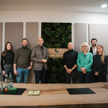 Unternehmensbesuch Finanzminister Danyal Bayaz und Landtagsabgeordnete Martina Häusler