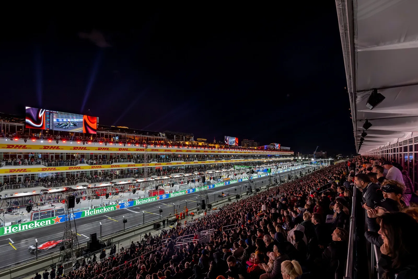 The grandstands on the Las Vegas Strip at night.
