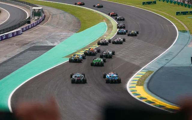 The pack through the Senna S at Interlagos.