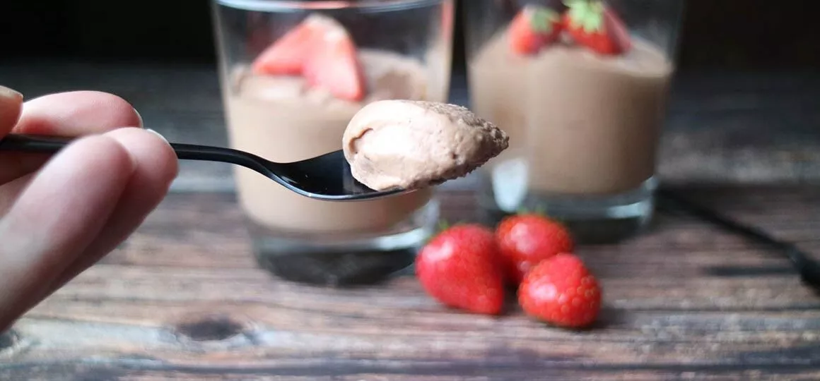 LCHF-chokladmousse med tre ingredienser