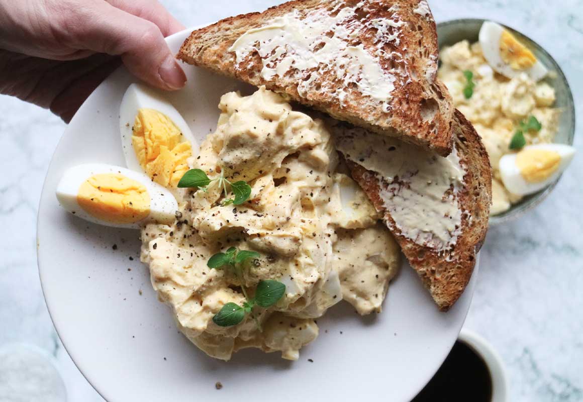 Sunn eggesalat med kajennepepper