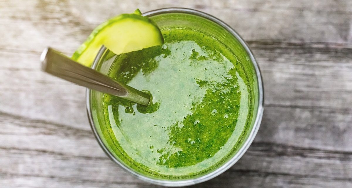Hälsosam, grön smoothie