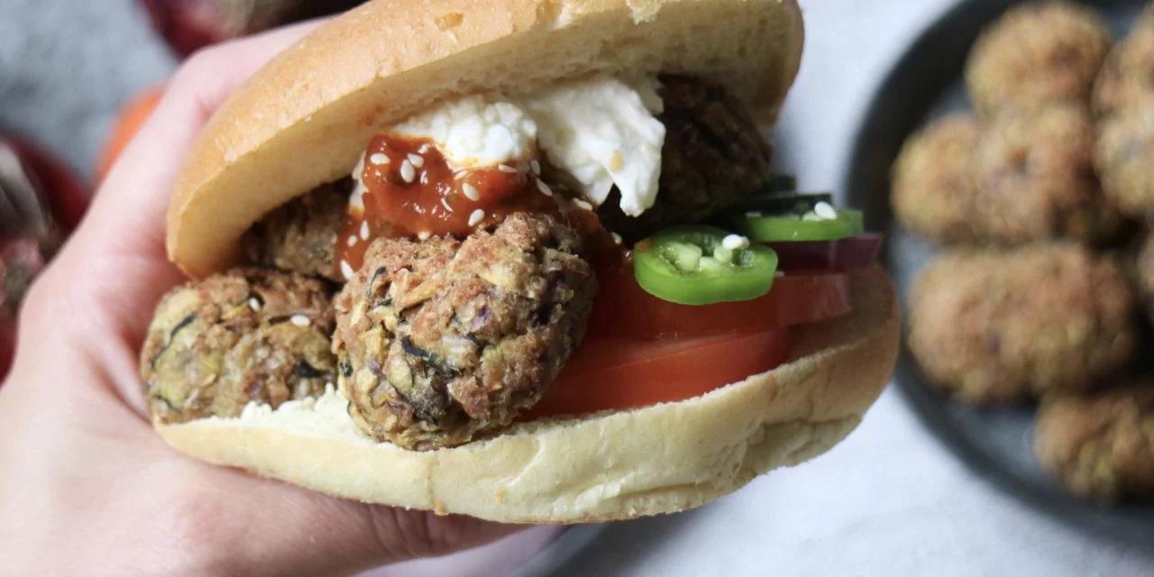 Falafel i hamburgerbröd