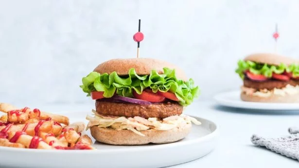 Vegoburgare med coleslaw