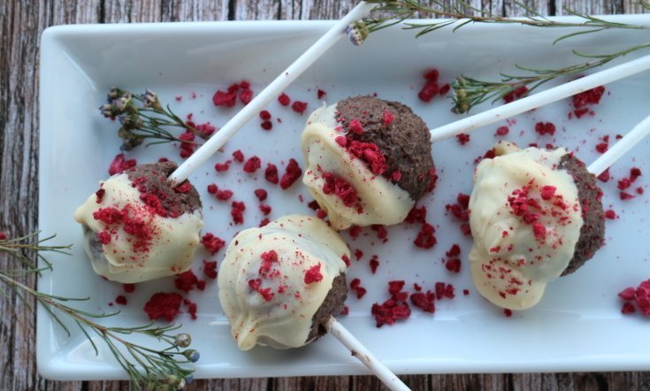 Nyttiga snacks: recept på Juicy coconut cakepop