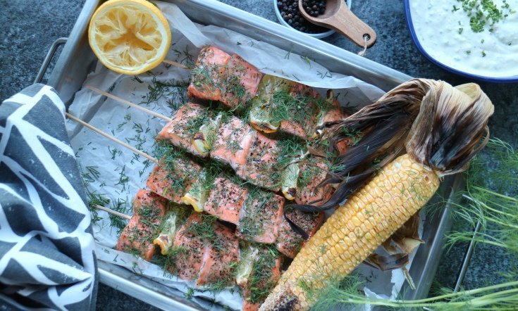 Nyttig middag med lax: Grillat laxspett