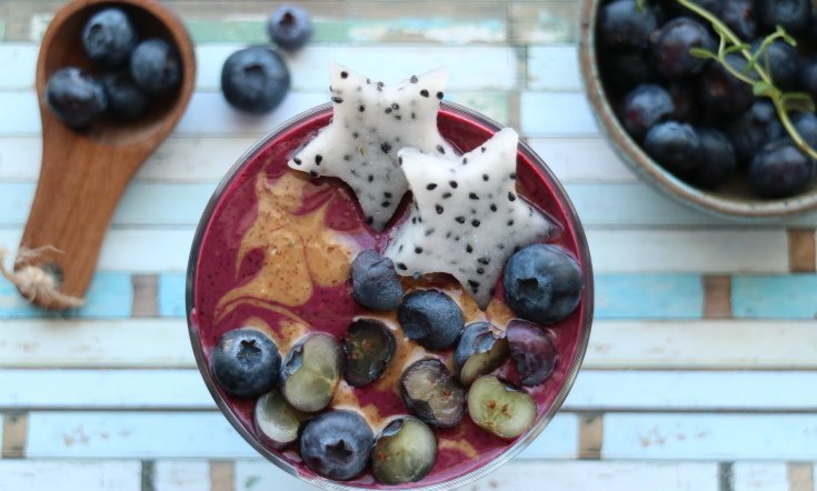 Blåbärsmoothie: recept med vanilj och mandel