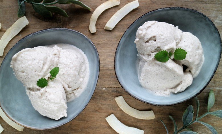 Coconut Nicecream