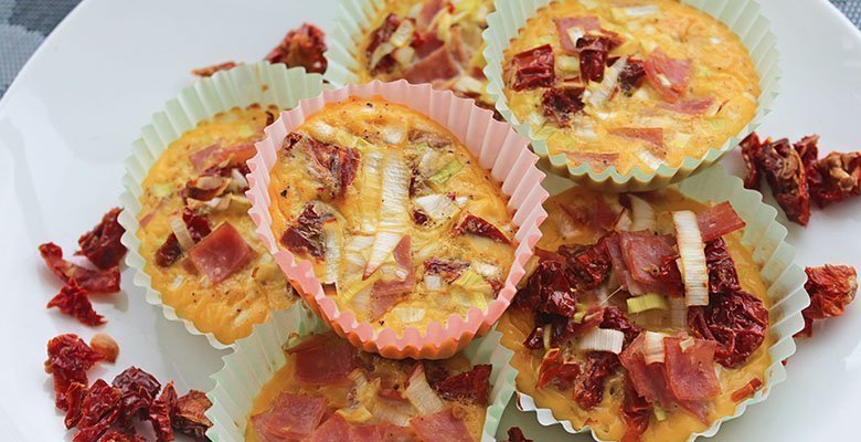 Omelett muffins med skinke