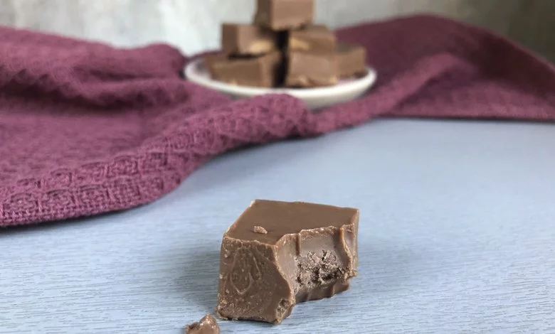 Lågkolhydratsfudge med mjölkchoklad