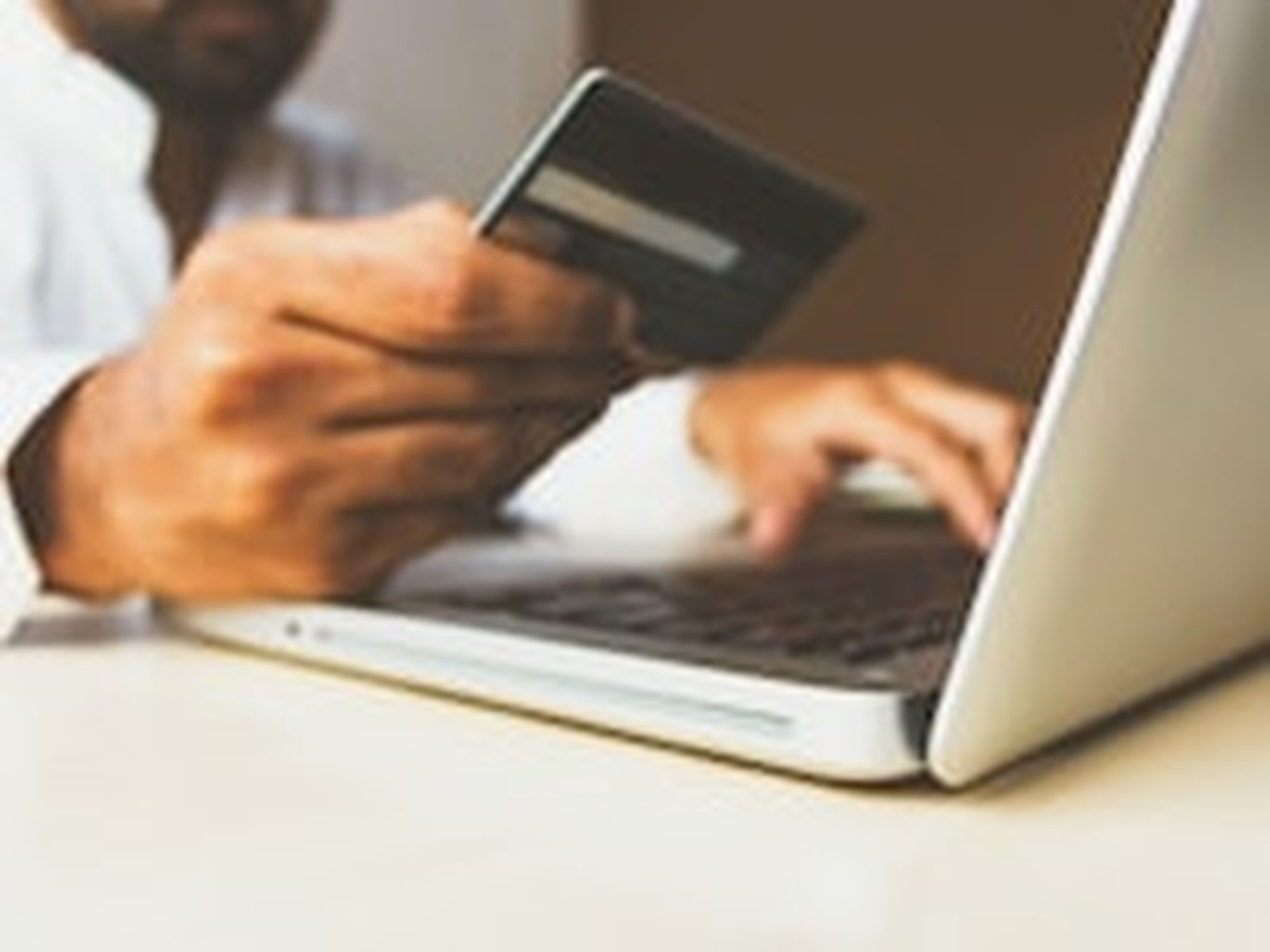 The best instant or pre-approved business credit cards in December 2025
