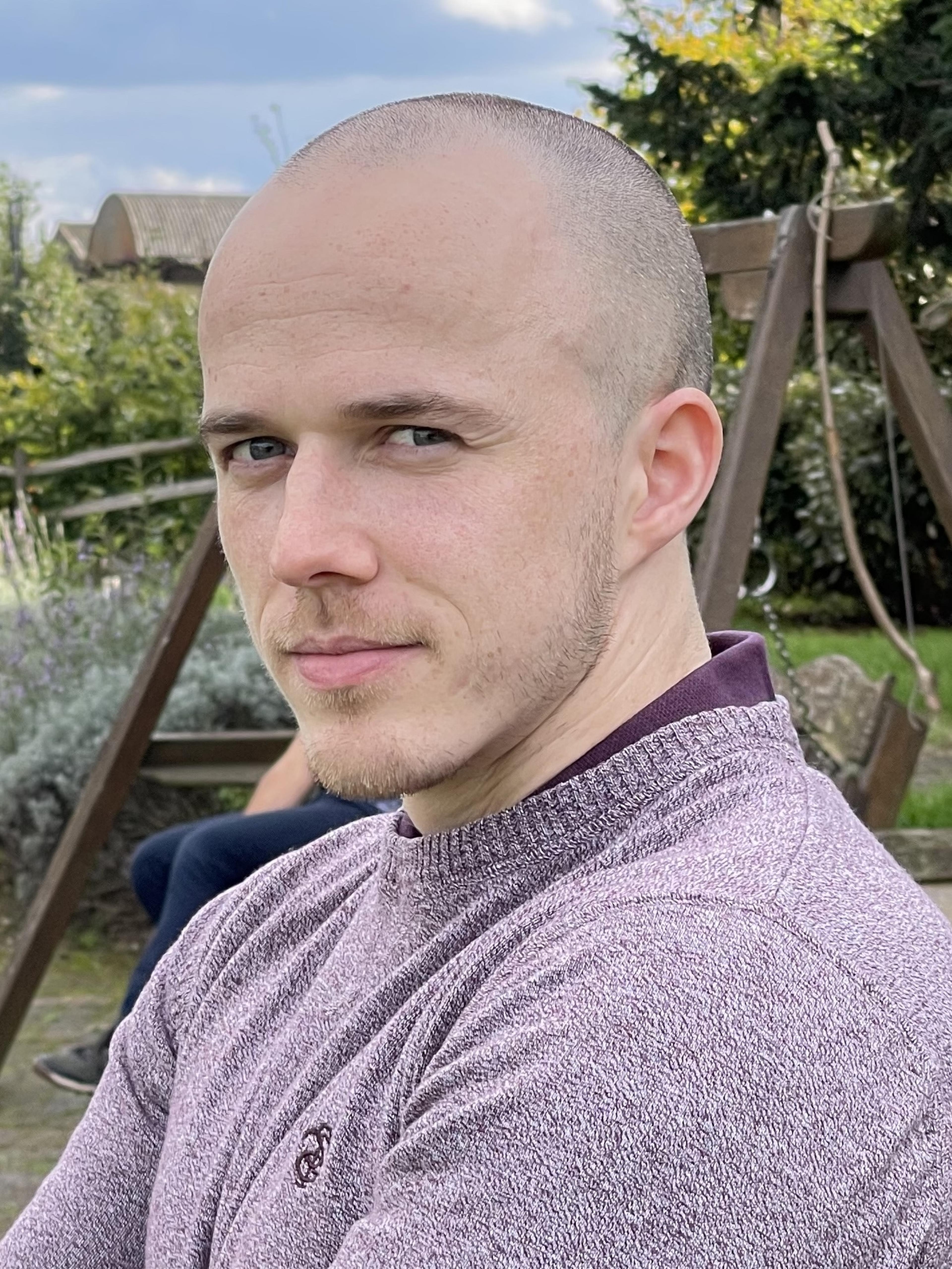 Peter Hayes