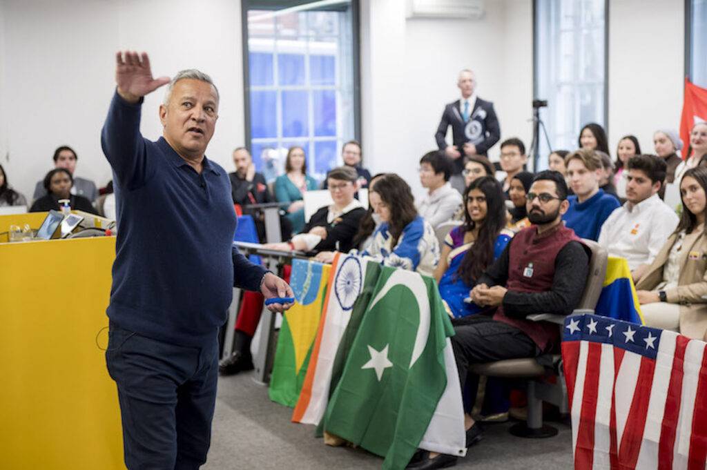 highest number of nationalities inside a business lesson