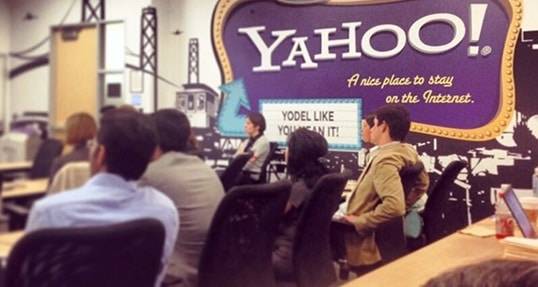 Students make valuable connections during Yahoo! Company visit