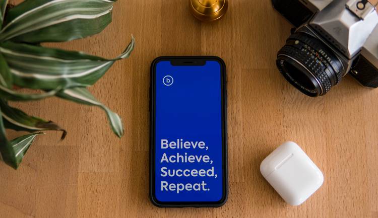 Need to create or update your personal brand image?