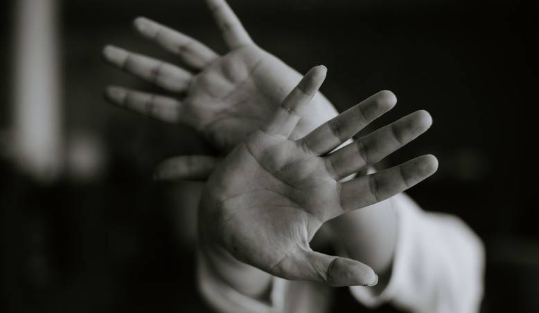 Do you suffer from imposter syndrome? Identify and manage your inner negative voice