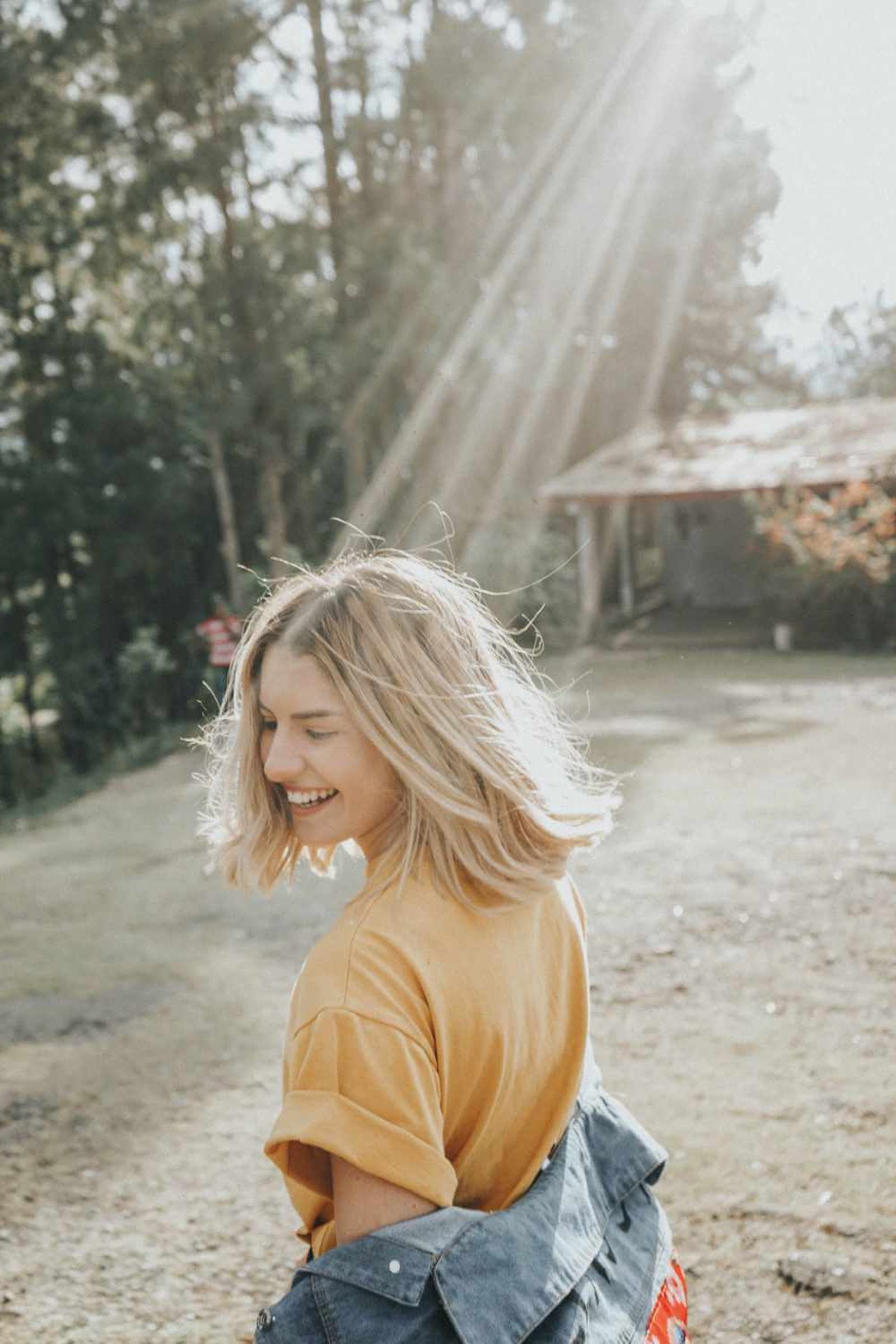 sunrize-woman-sun.jpg