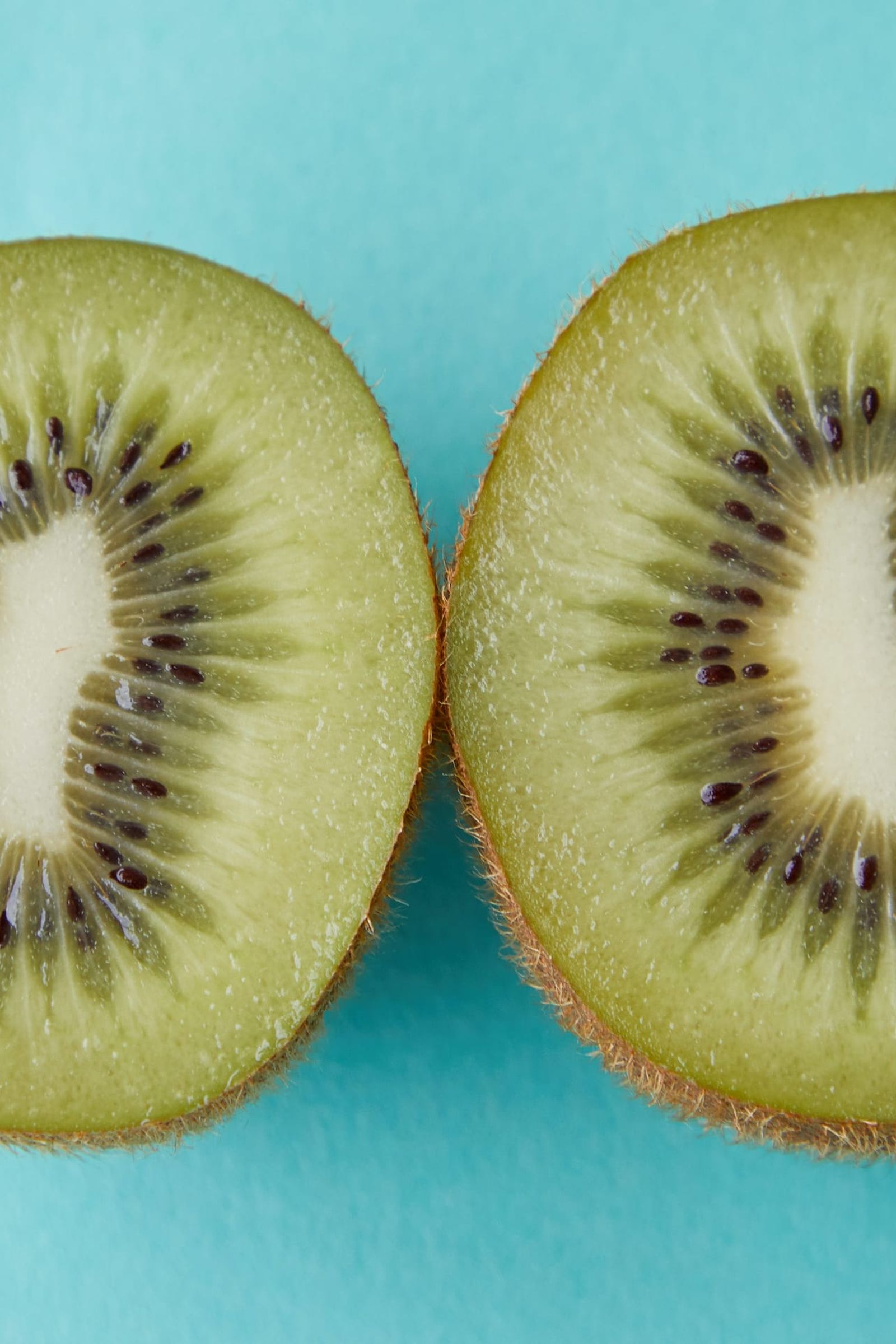 kiwi-crush-aufgeschnittene-kiwi.jpg