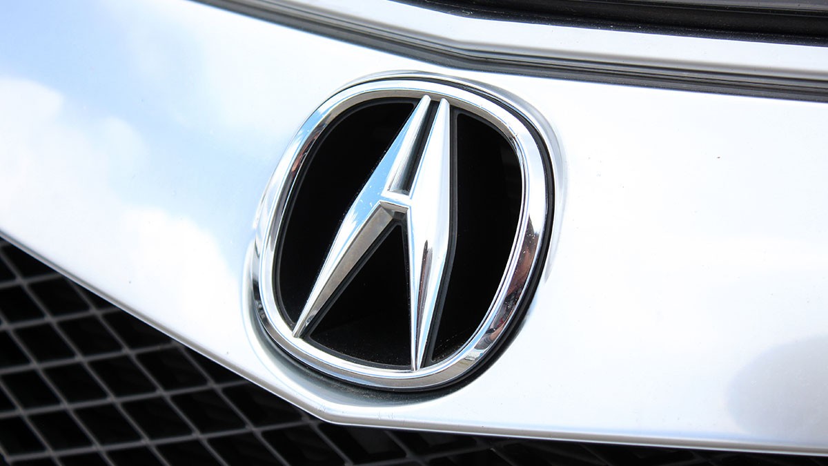 Close up of Acura logo