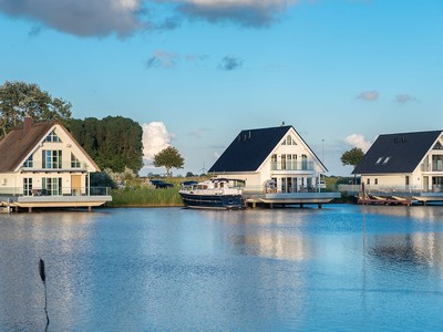 Vacation Home Insurance: Coverage Basics, Costs, and How to Save in 2026