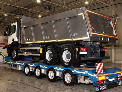 The Complete Guide to Commercial Dump Truck Insurance in 2025