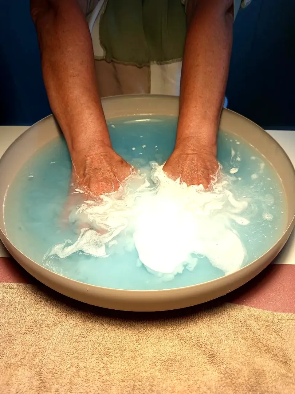 Voetbad tijdens een spa pedicure