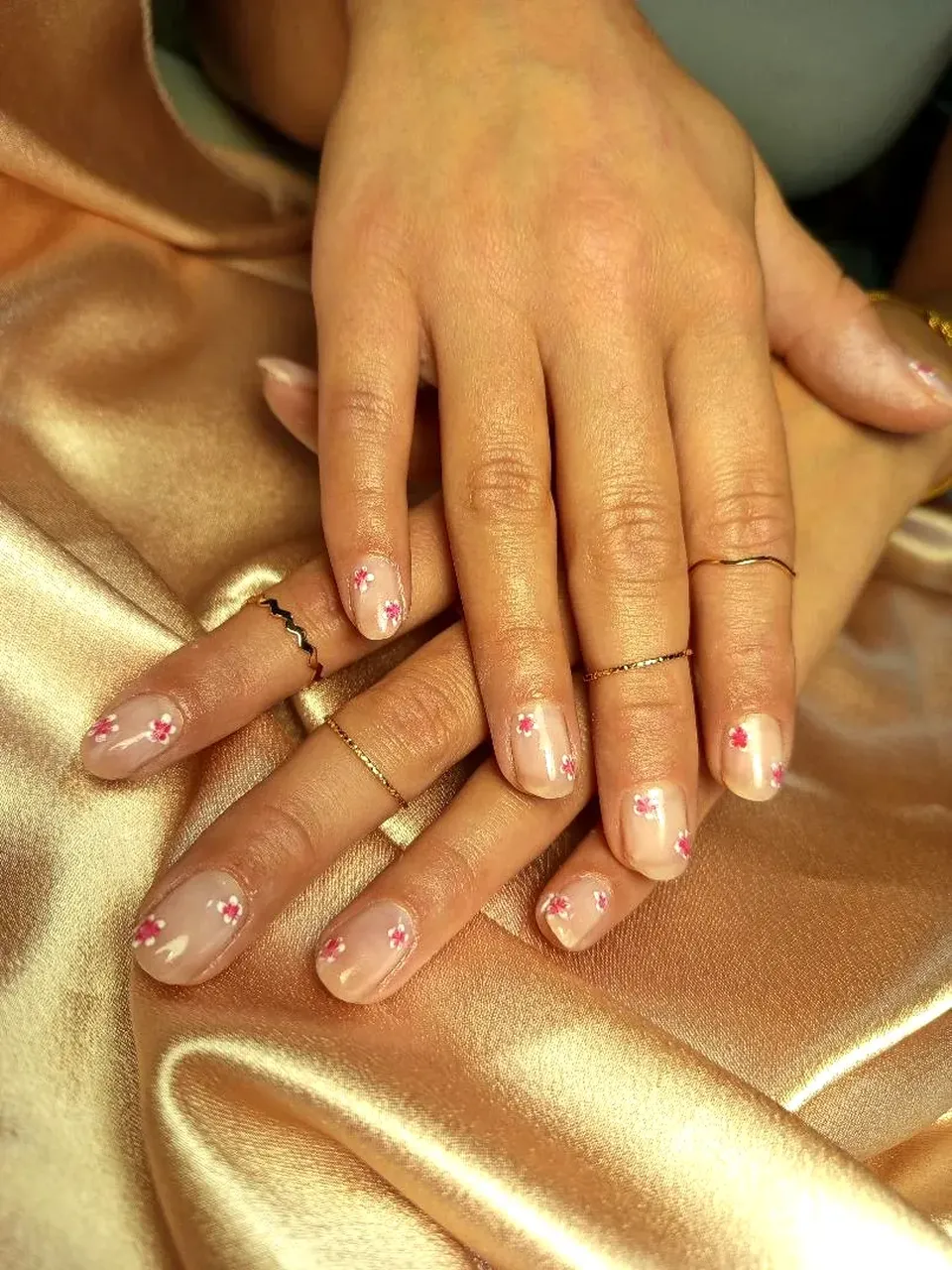 Naturel nagels met een fijn detail