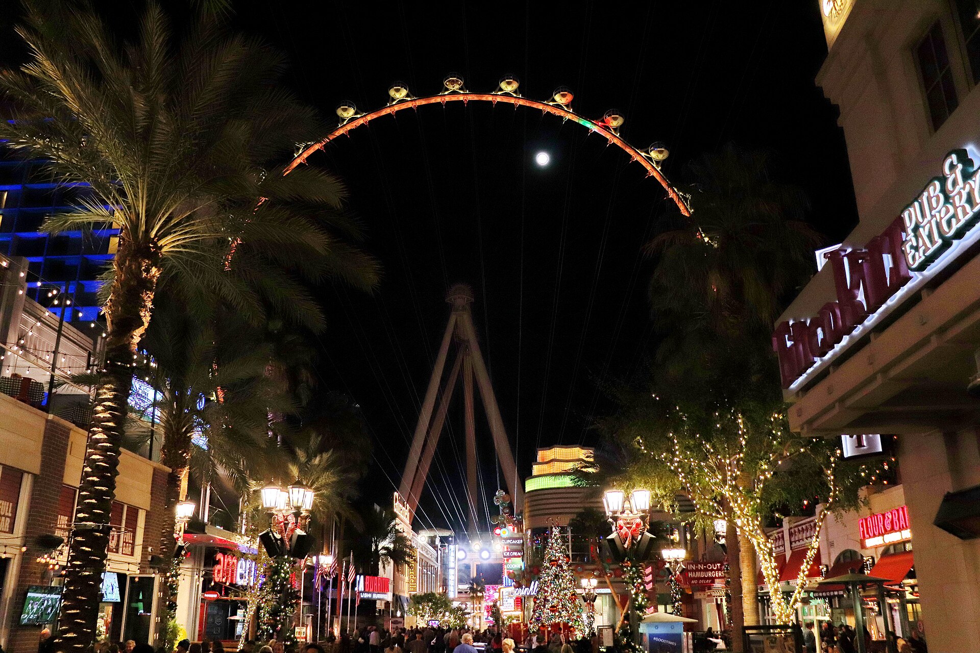 The High Roller observation wheel at The LINQ lit up at dusk in Las Vegas