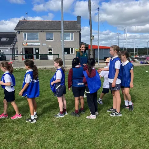Pupils at the primary schools rugby blitz at Clonakilty RFC (photo 19 of 24)